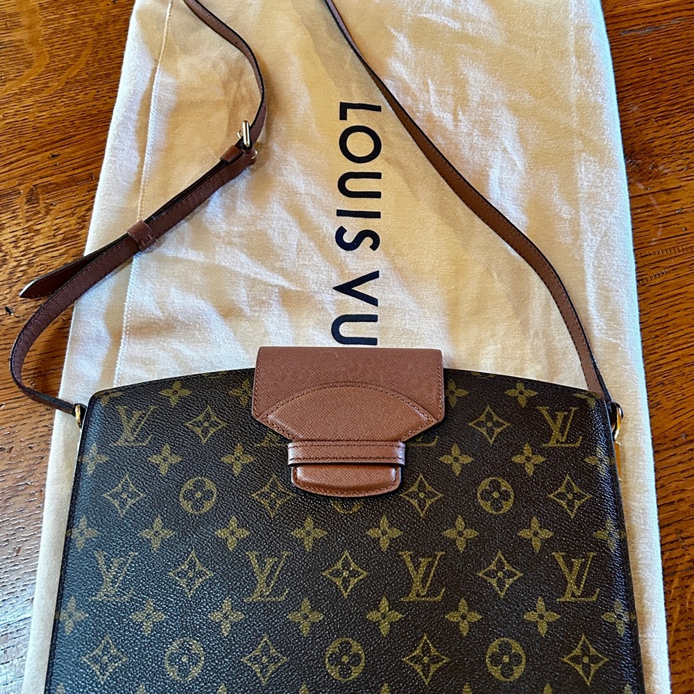 Louis Vuitton Brown Monogram Shoulder Bag